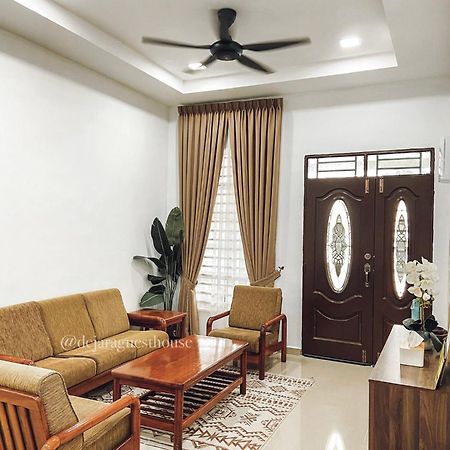 De Jara Guesthouse Dungun For Malay Экстерьер фото
