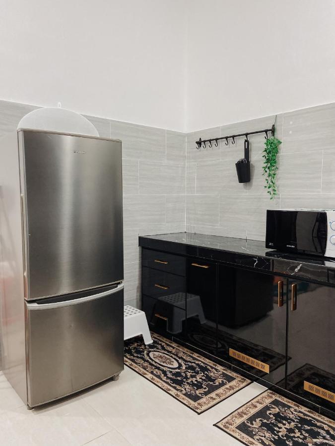 De Jara Guesthouse Dungun For Malay Экстерьер фото