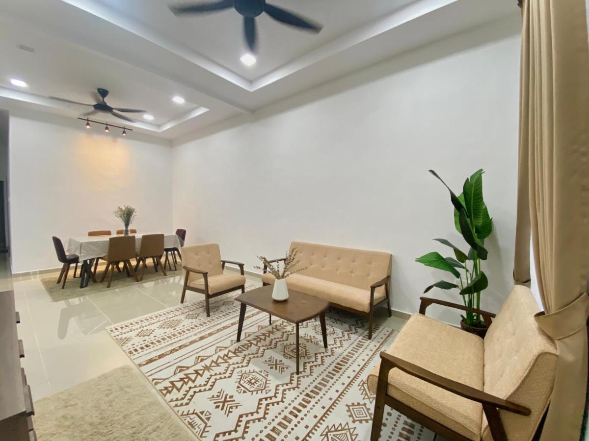 De Jara Guesthouse Dungun For Malay Экстерьер фото